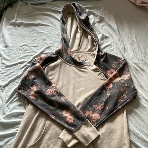 Comfortable Maurice’s hoodie